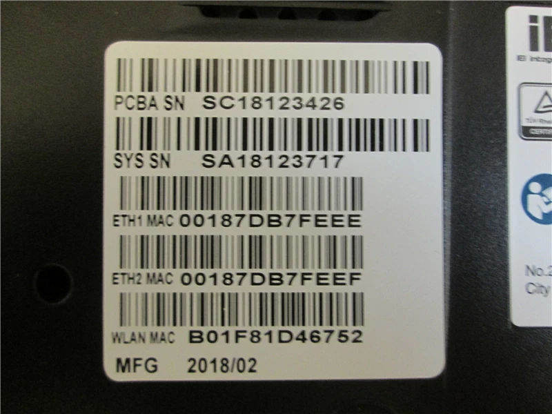 PC Cerner Panel Modelo AFL3-W07A-N2930-CR Intel Celeron N2930 1,83 GHz, 2 GB de RAM  Foto 4 de 4