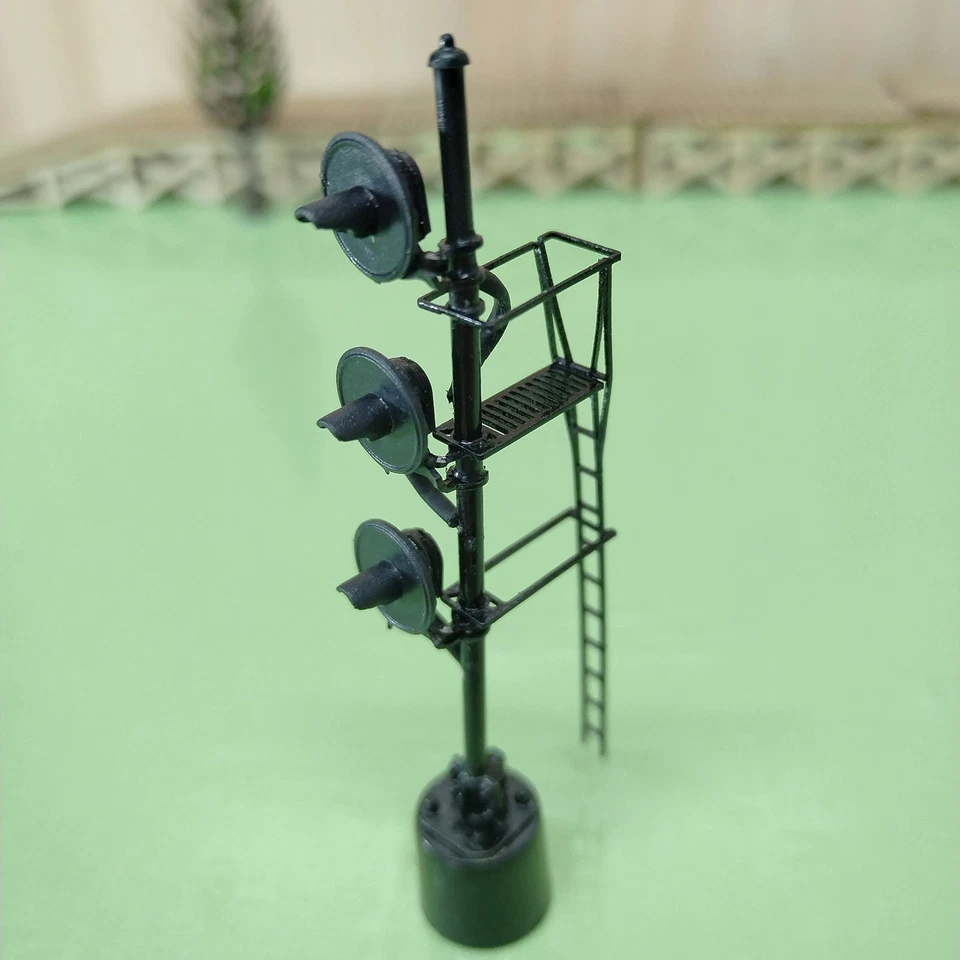 1 x HO scale model railroad 3-colors searchlight signal 3 heads laser cut #32BL - Image 2 of 4