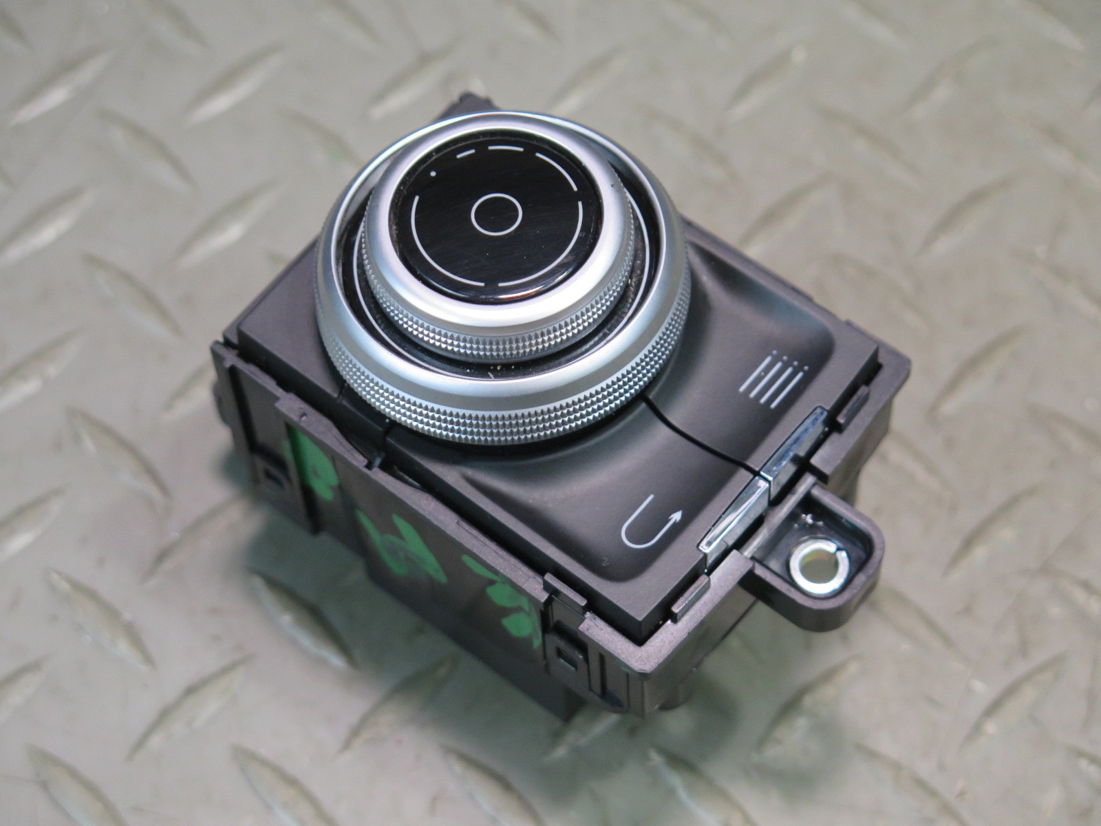 Maserati Quattroporte 2017-2021 Center console switch