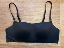 Victoria's Secret Black MEDIUM Love Cloud Straight Neck Wireless Lounge Bra VS