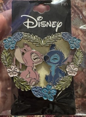 Disney Stitch & Angel Alien Kisses Floral Love Pinapalooza Disney Pin LE 300