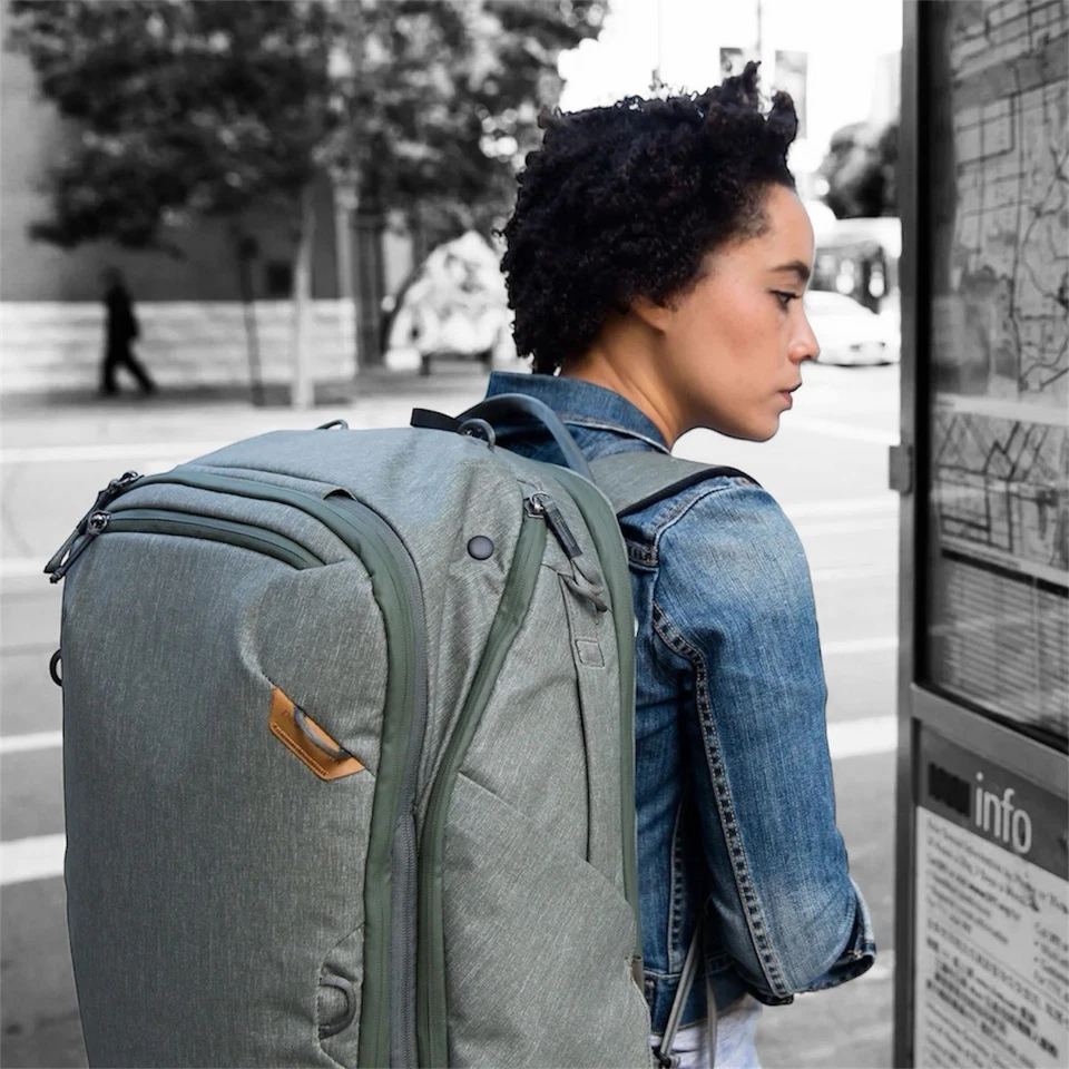 Peak Design 45L Travel Backpack  Sage color New w tags multipurpose/laptop bag - Image 2 of 4