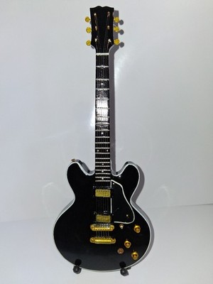BB KING Blues Black Gibson Style Miniatur Gitarre 25cm 10'' c/w Ständer REF12