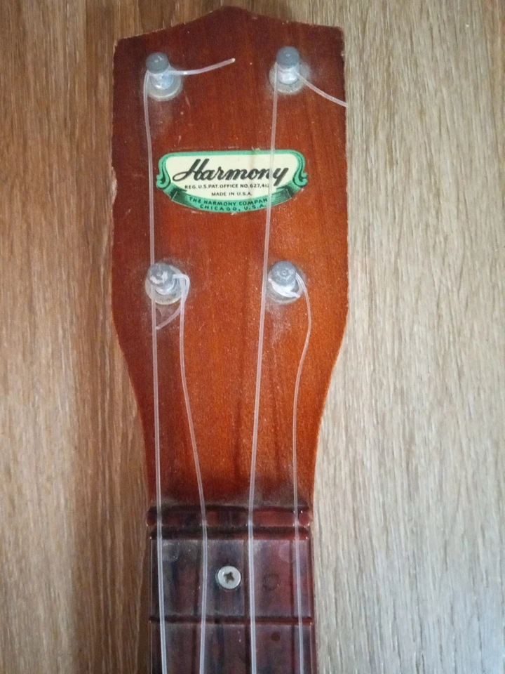Vintage Harmony Chicago USA 20” Ukulele String Instrument Guitar - Image 4 of 4