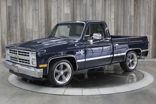 Chevrolet C/K 1986 camioneta restaurada con motor de conversión de 6,0 LS AIRE ACONDICIONADO automático