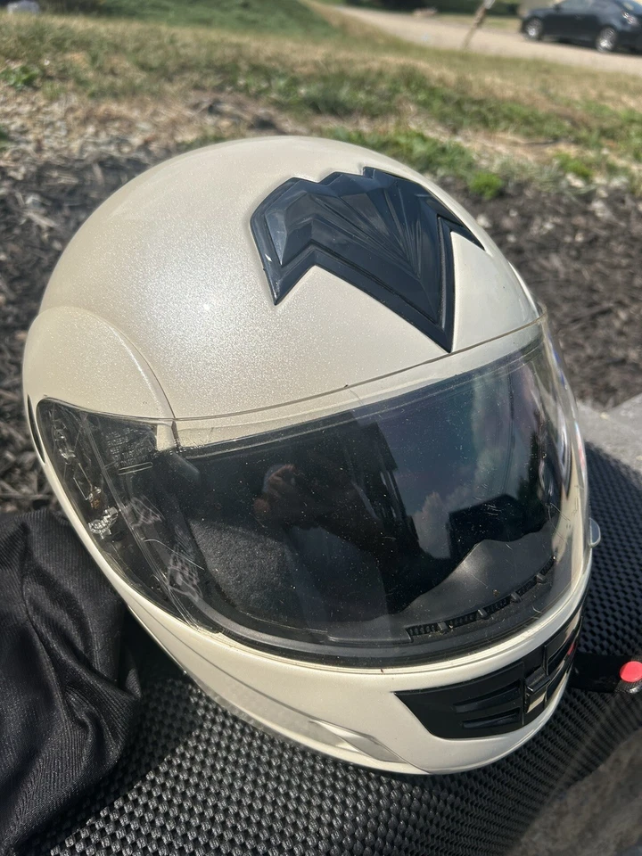 Casco de motocicleta modular abatible Fulmer Vega Summit XPV beige usado mediano Foto 2 de 4