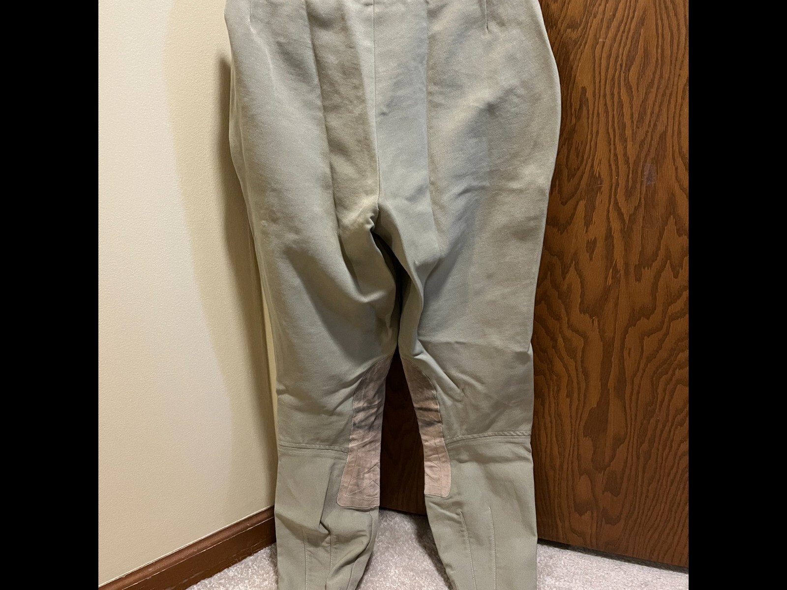 Tailored Sportsman Size 28W Side Zip Beige Breeches 