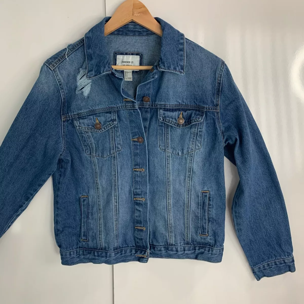 FOREVER 21 Womens Blue Denim Jean Distressed Trucker Jacket Size Large