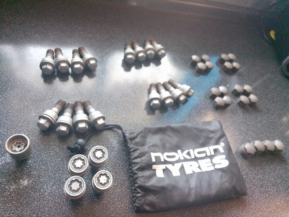 Sommerreifen auf Alufelgen für Audi Q5  - Bild 4 von 4