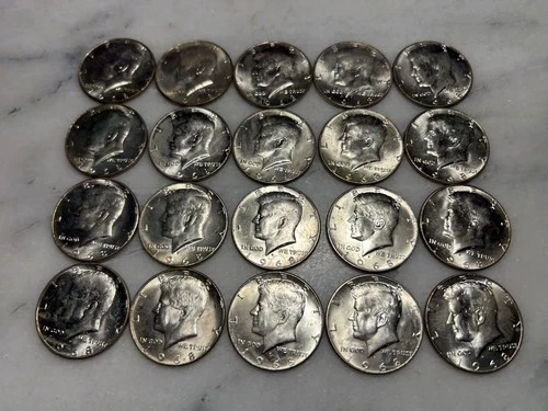 20 Kennedy 1968 D Half Dollars 40% Silver Very Good Condition # 19