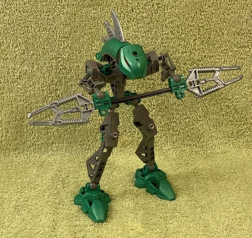 LEGO Bionicle ~ Green Rahkshi ( 8589 ) - “ LERAHK “ Complete Build W/ Kraata