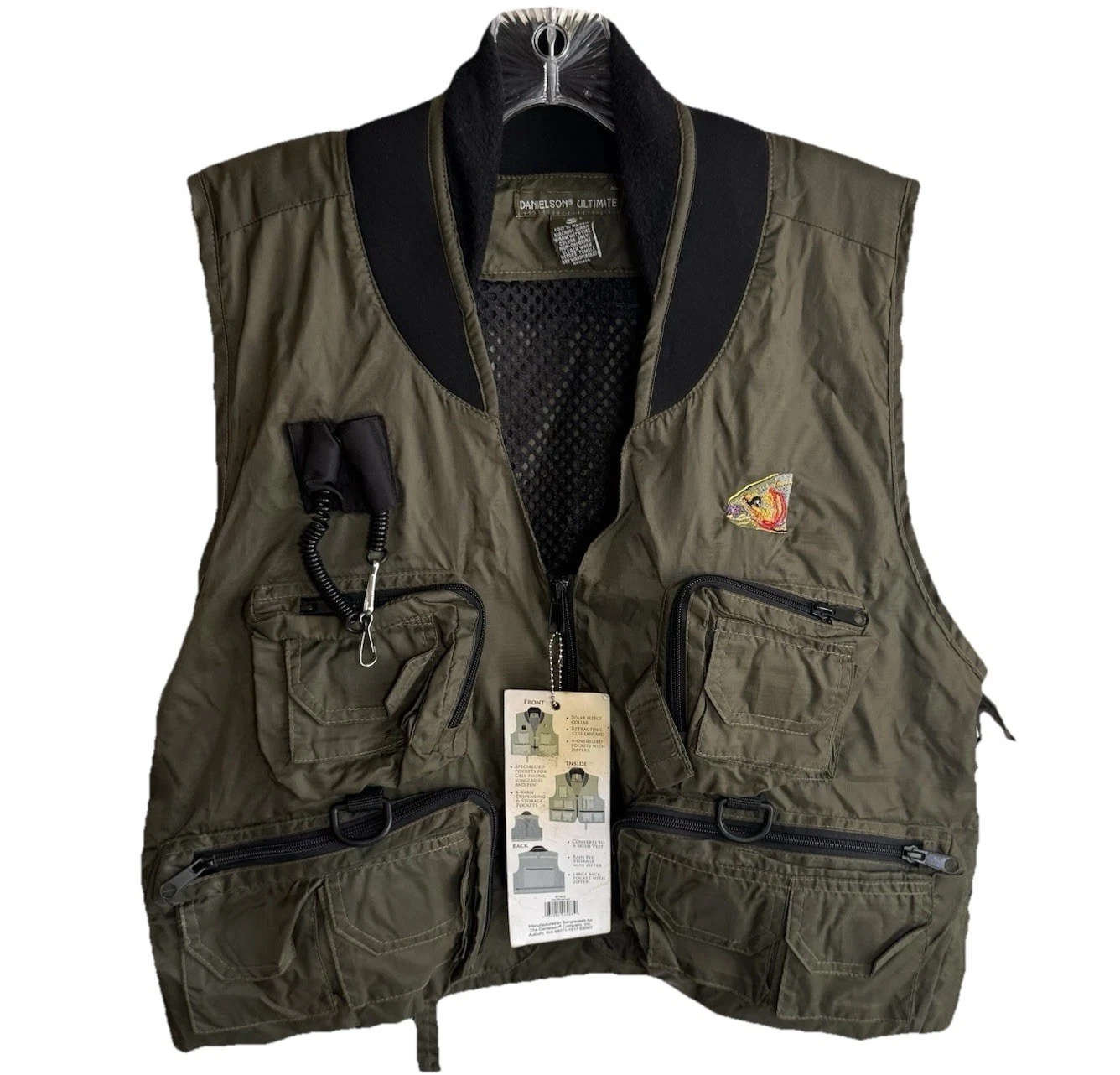 Danielson Ultimate Fly Fishing Vest Size S Khaki Olive Outdoor Zip 22 Pocket NWT
Opens in a new wind