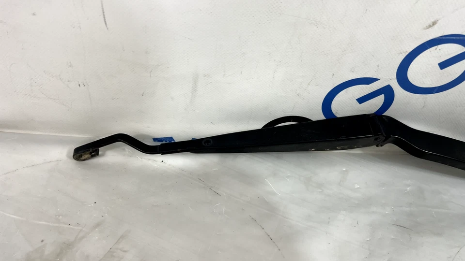 Brazo limpiaparabrisas conductor izquierdo Chevrolet Camaro 2010-2015 fabricante de equipos originales 92231674 Foto 2 de 4