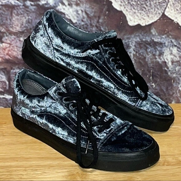 J Slides Acer Black Crushed Velvet Slip on Sneakers Size undefined - $30 -  From Kameryn