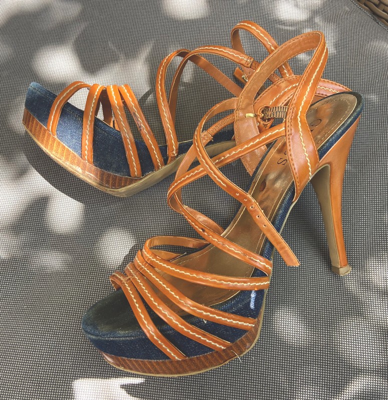 Guess Summer Strappy Heels Pumps Camel Leather Upper Denim Platform 7.5
