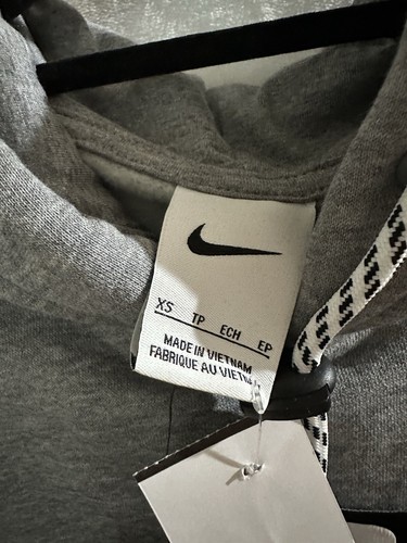 Women’s Nike Basketball Hoodie XS New with Tags - Picture 3 of 4