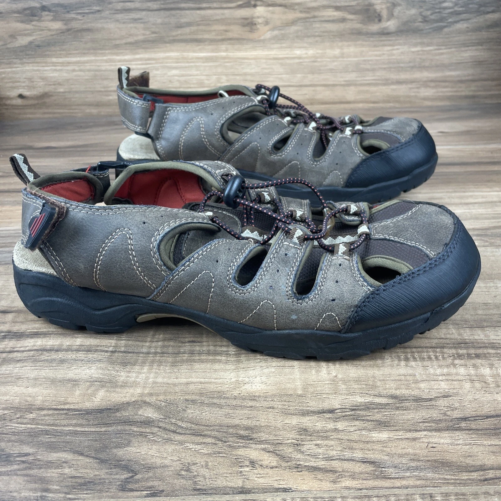 MENS DEER STAGS KYACK SANDALS SIZE 10 (MEDIUM)