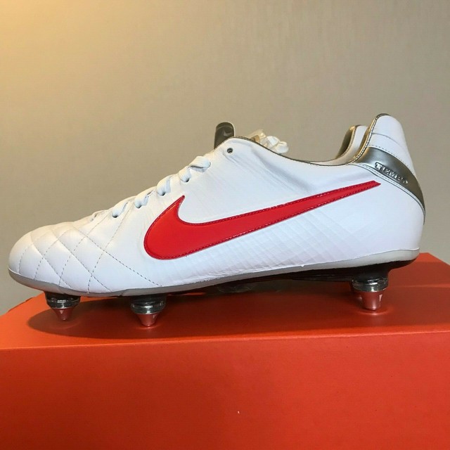 nike tiempo 45.5