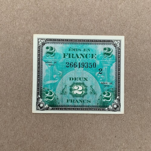 WW2 Banconota Francese 2 Franchi 1944 (Valuta Occupazione Alleata) Francia Banconota Seconda Guerra Mondiale - Foto 1 di 4