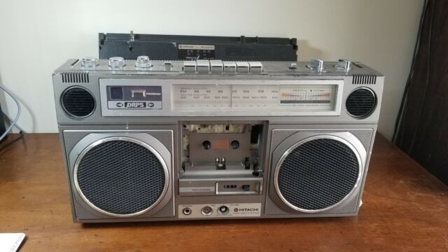 Hitachi TRK-8020HC Boombox Ghetto Blaster SELLING FOR PARTS! TELL ME WHICH PART!