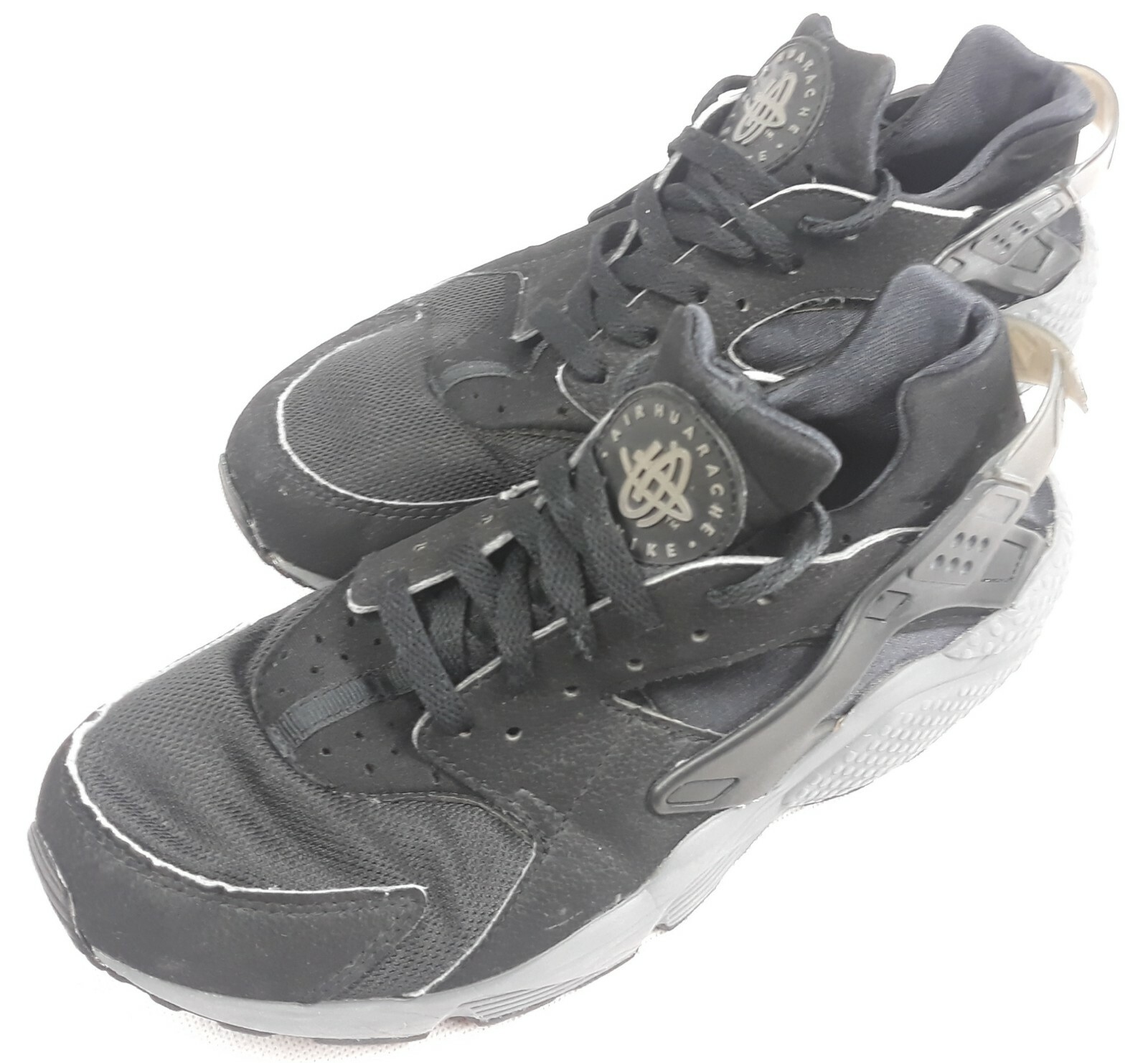 nike huarache size 4 junior