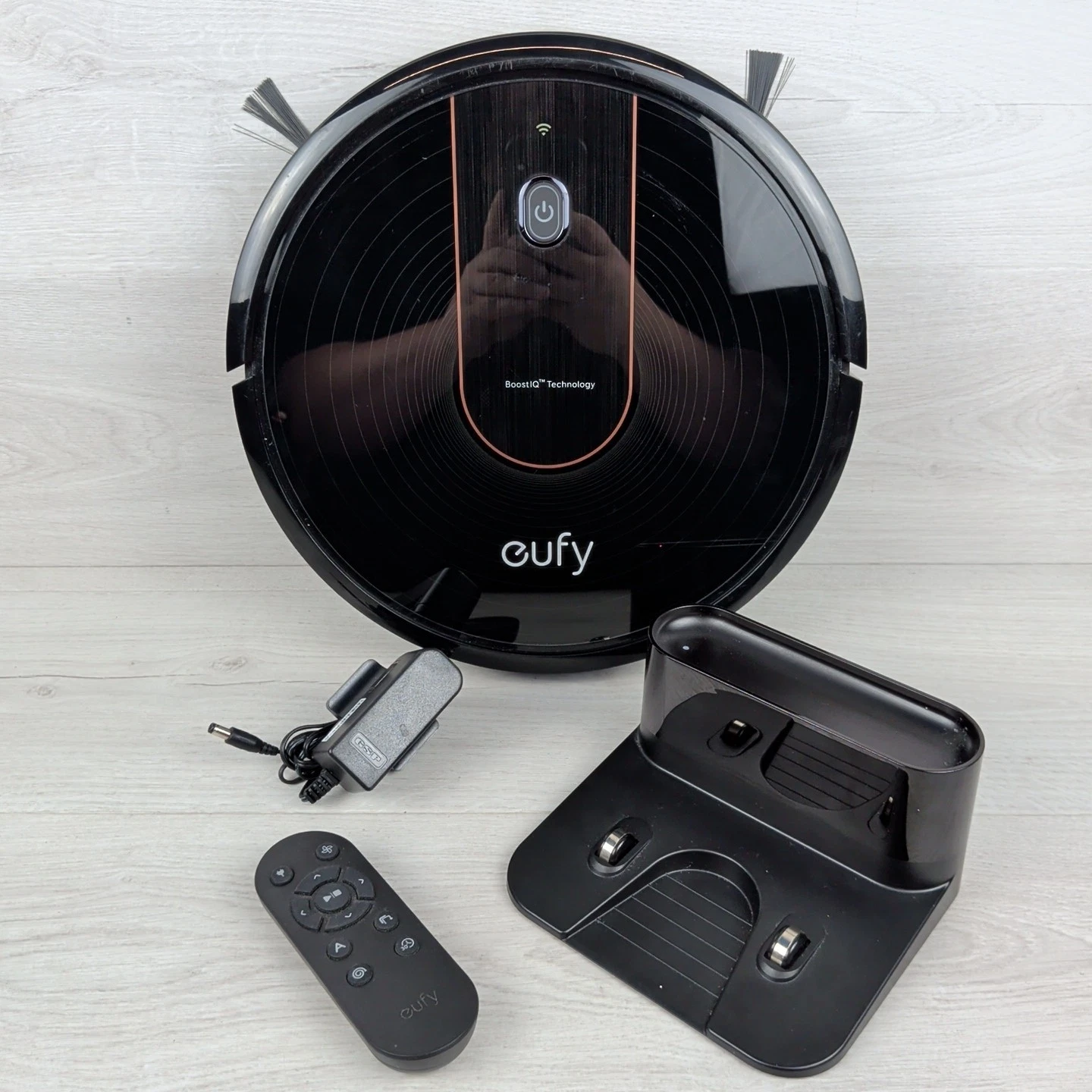 Eufy RoboVac 15C Robot Vacuum Cleaner WiFi Remote Charger Tested Working
Opens in a new window or ta
