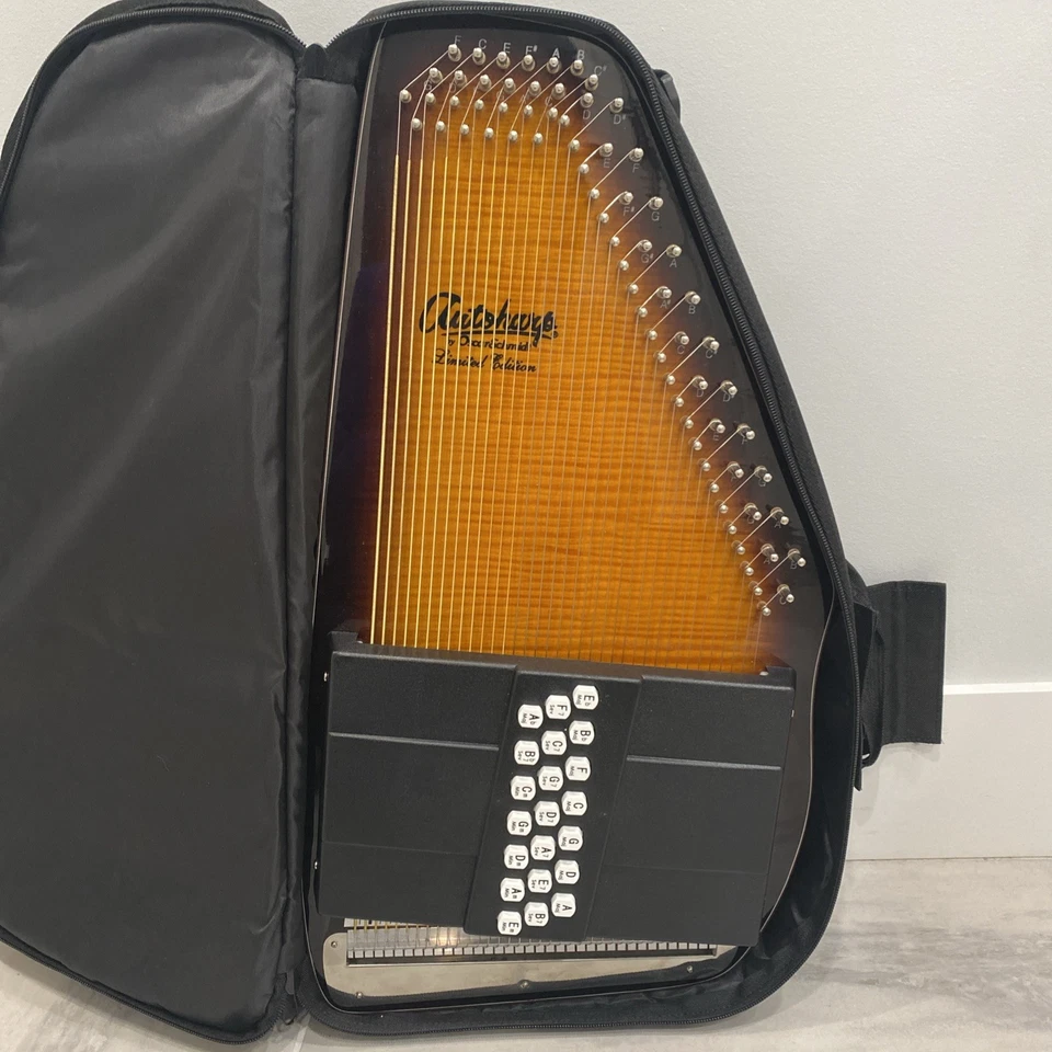 Oscar Schmidt OS150FCE Appalachian 21 Chord Electric Autoharp, Sunburst, Limited - Image 2 of 4