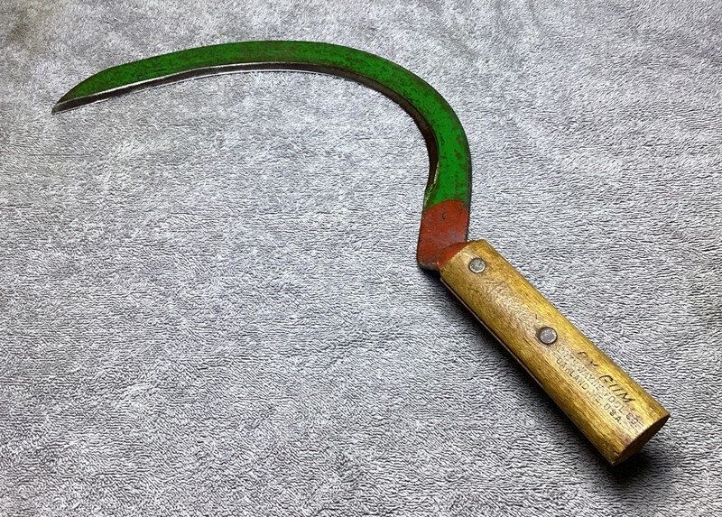 VTG. BY GUM (OAKLAND, ME.) SICKLE