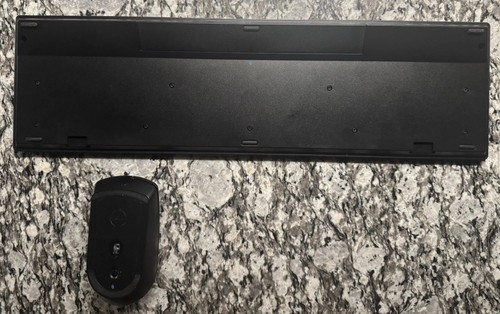 Dell KM636p Wireless Keyboard and Mouse Combo - Black - Picture 6 of 11