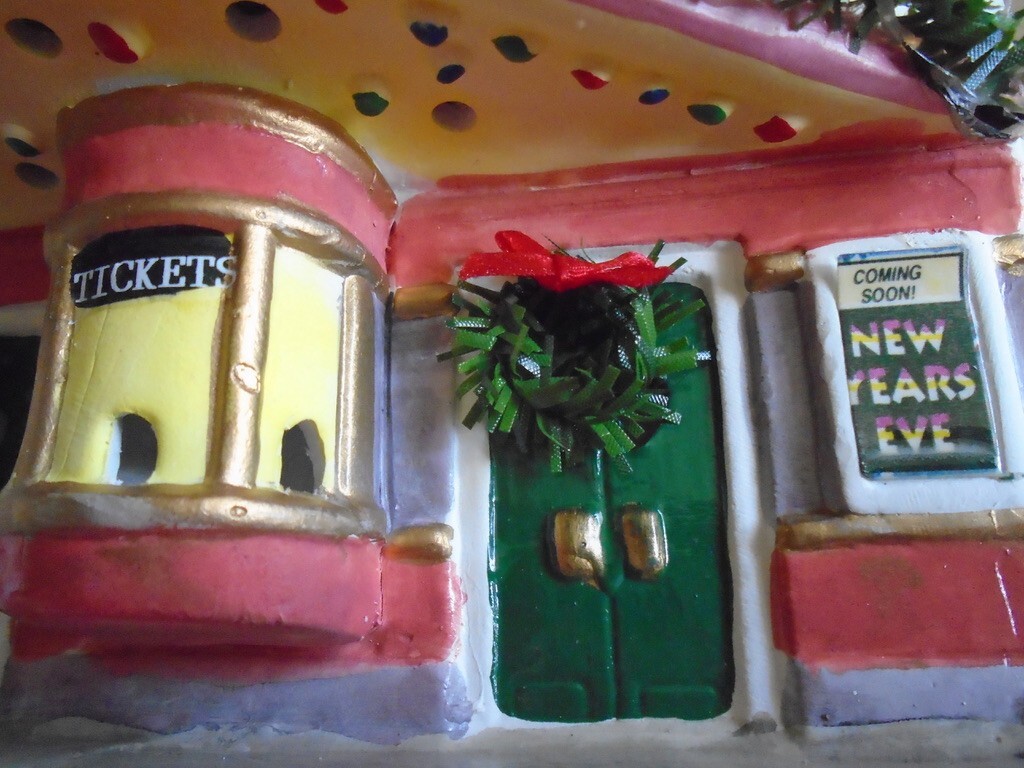 Picture 8 of 24