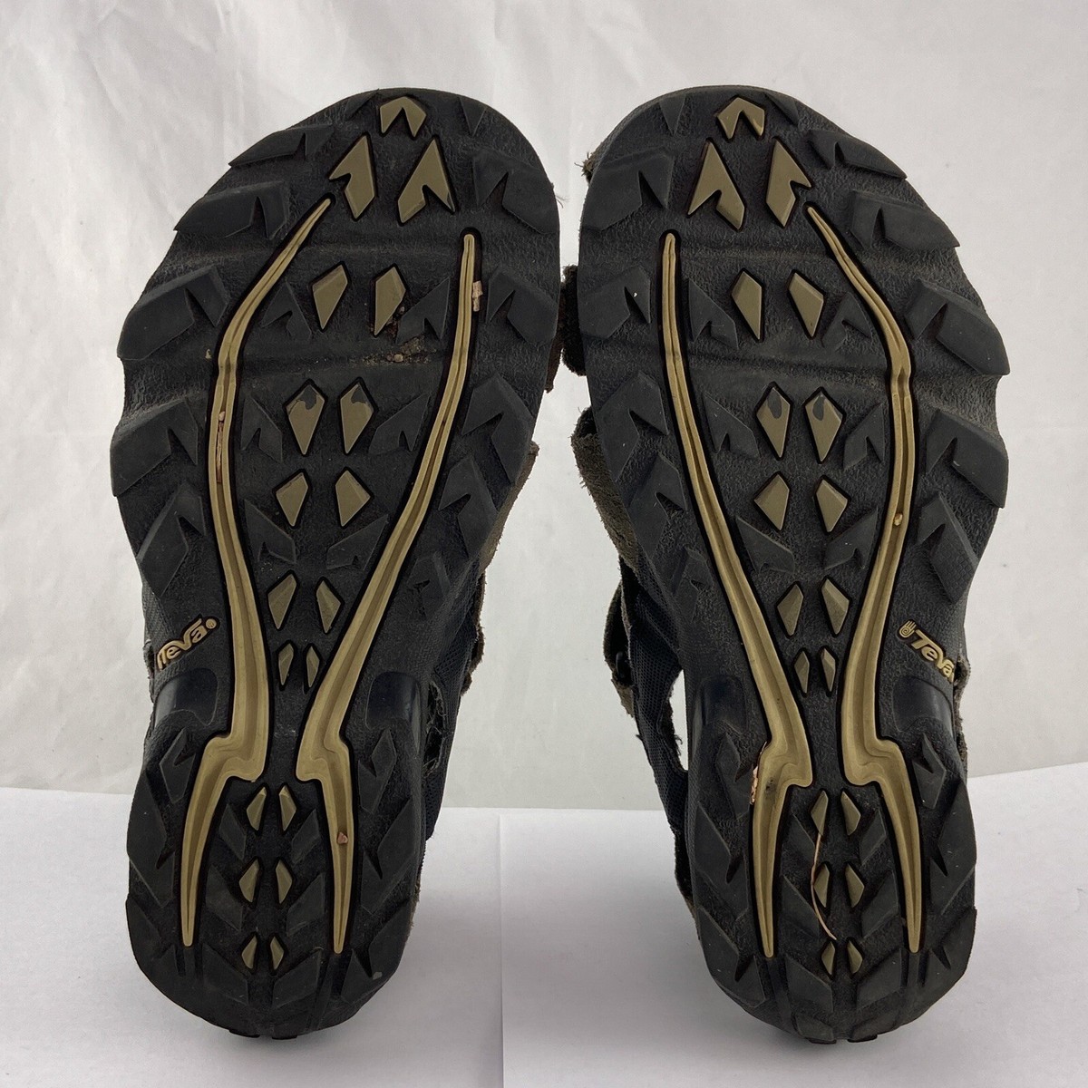 Teva Sandals Men's 8 Tan Brown Leather Hiking Bungee Dozer