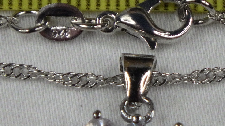 Precioso imitación? Pendientes Collar Corazón Prarure Rubí/Cristal Estampados 925 Foto 3 de 4