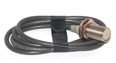 OMRON E2E-X5F1 INDUCTIVE PROXIMITY SWITCH E2EX5F1 