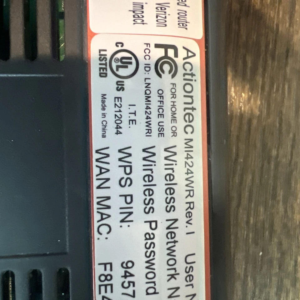 Verizon Fios Actiontec MI424-WR Wireless Modem/Router - Image 3 of 4