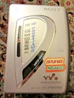 Vtg Sony Walkman WM-FX197 Cassette Player AM/FM Radio Megabass  FOR PARTS ONLY