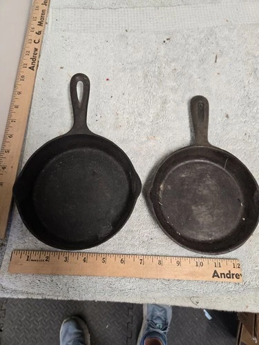 lot of 2, vintage cast iron skillet, wagner ware #3 F 6.75-7", taiwan 6.5"