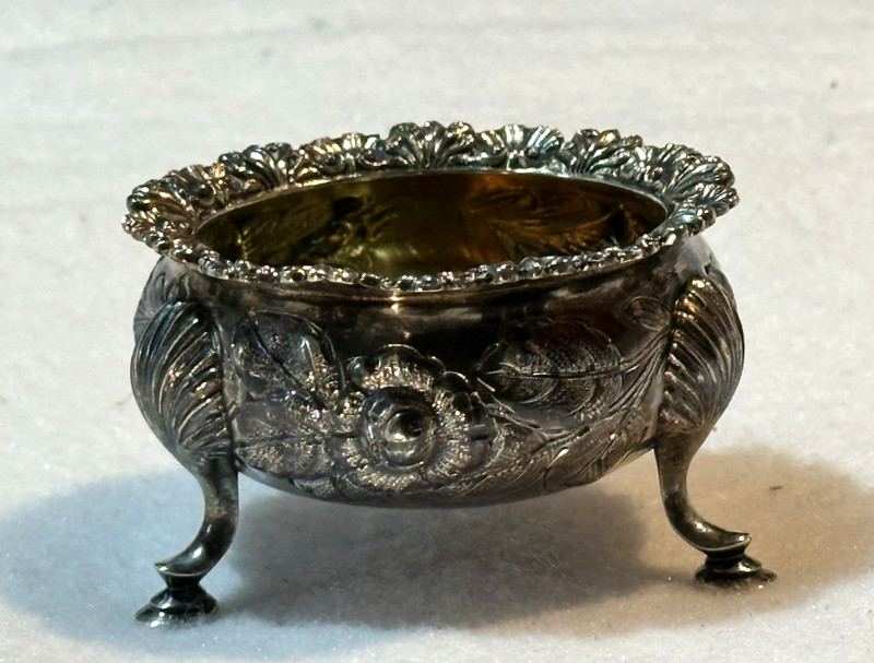 Antique Gorham Sterling Silver Salt Cellar Ornate 3D Floral Design Gold Wash Ex!