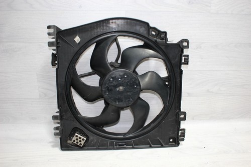 Lüftermotor Kühlerlüfter 8200688375 Renault Clio III Bj,07