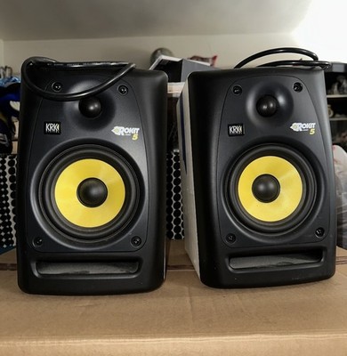KRK Rokit 5 RPG2 Powered Studio Monitor Speakers - Pair in Black White