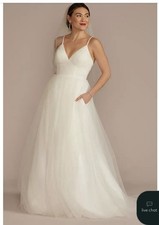 David  s Bridal Off White Puffy Wedding Dress Size Small
