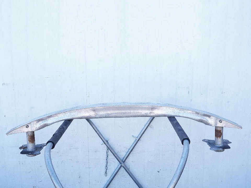 2000 - 2006 Audi Tt Convertible Reinforcement Bar Bumper Front 8N0807108b Oem - Image 2 of 4