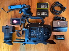 Sony PXW-FS7 4K Super 35mm Exmor CMOS sensor XDCAM camera