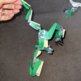 LEGO Creator Mighty Dinosaurs (31058). Missing Piece #4655332.