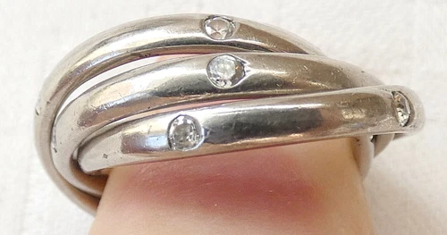 Vintage silver sterling 925 triple interlocked ring set with crystal, size: 7