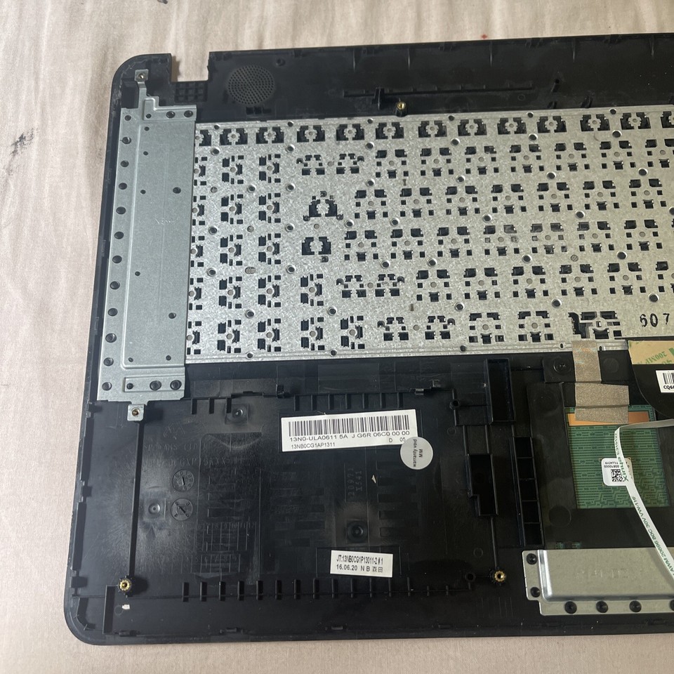 Componente Per Notebook Asus F541U X541uv Tastiera Touchpad Italiana Difetto eBay