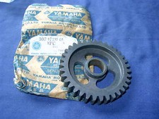 YAMAHA AS2 HS1 LS2 RD125 YAS1C NOS GEN 1st WHEEL GEAR 307-17211-01