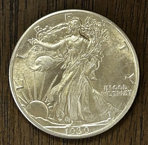 1939 50C Walking Liberty Half Dollar BU - 26135