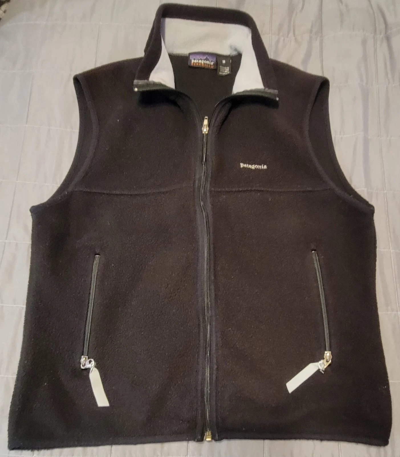 Patagonia Synchilla Fleece Vest Mens Medium Black Full Zip Sleeveless Outdoors M