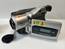 Sony Digital8 Handycam DCR-TRV720 Hi8 Camcorder Bundle Nightshot Memory Stick