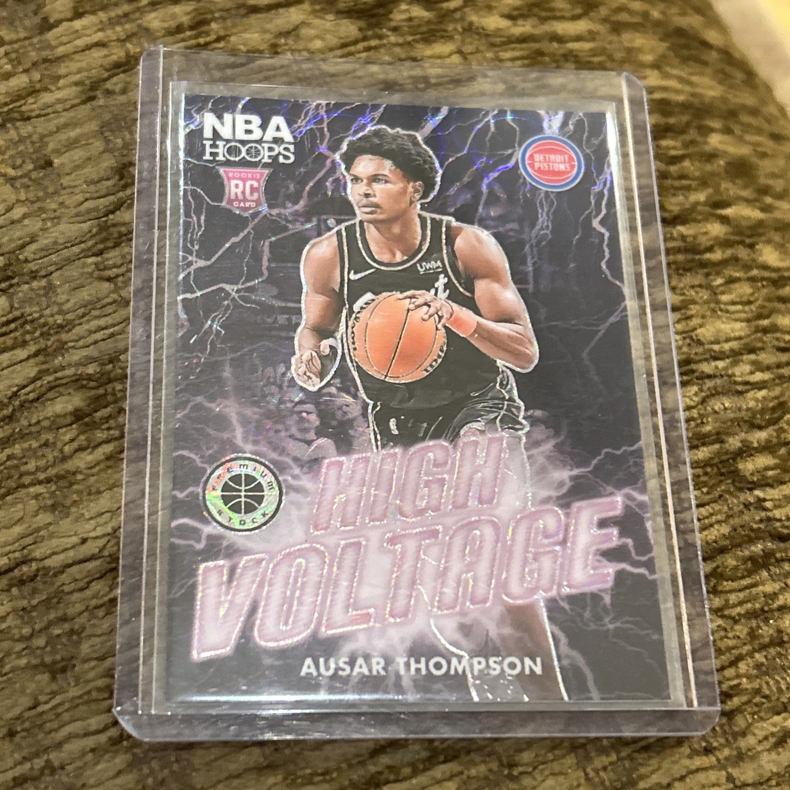 2023-24 Panini Nba Hoops Premium Stock - High Voltage Ausar Thompson #8 (RC)